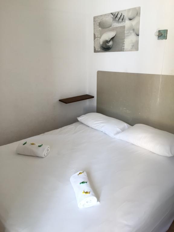 Hotel Restaurant Le 8 Mandelieu 部屋 写真